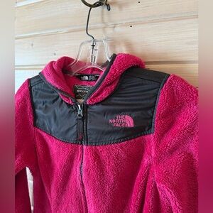 The North Face Girls Pink Hooded Fleece Jacket Full Zip Cozy Outdoor Sz M 10-12